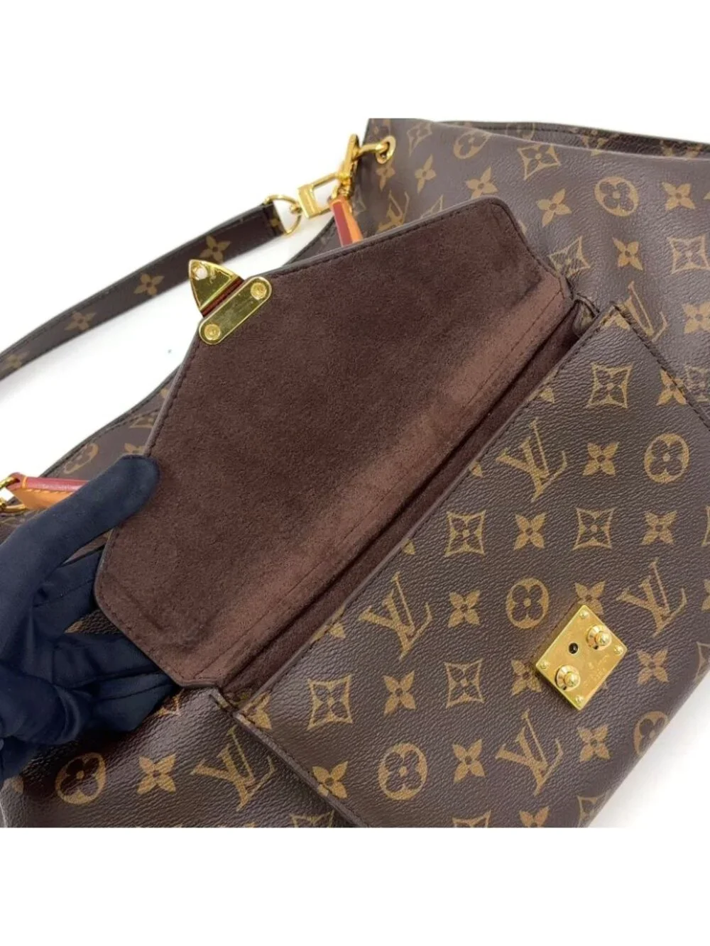 Louis Vuitton Metis Monogram Leather Brown Light Handbag Gold